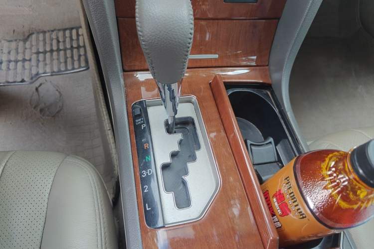 Used Toyota Camry 2013 200G Classic Luxury Edition Gear Lever