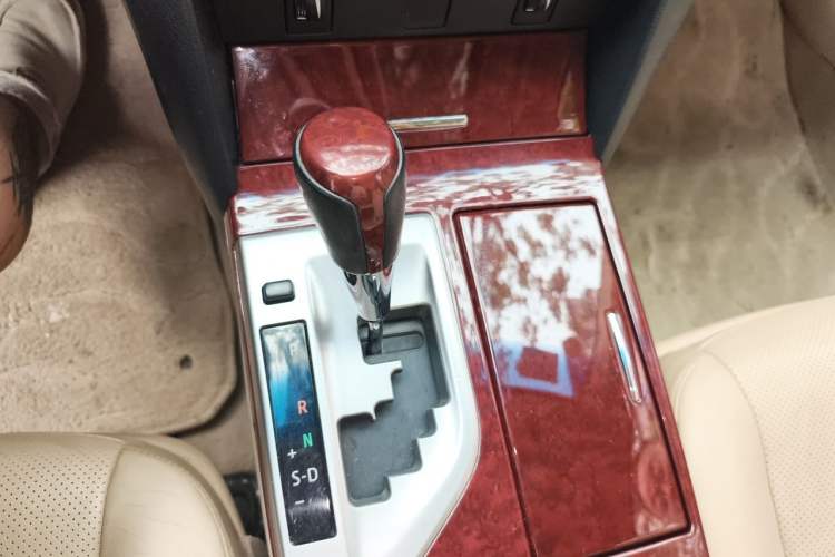 Used Toyota Camry 2013 2.0G Comfort Edition Gear Lever