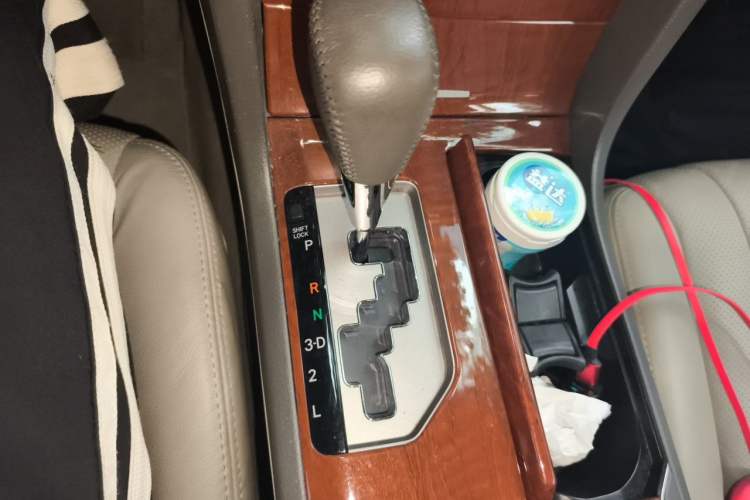 Used Toyota Camry 2013 200G Classic Luxury Edition Gear Lever