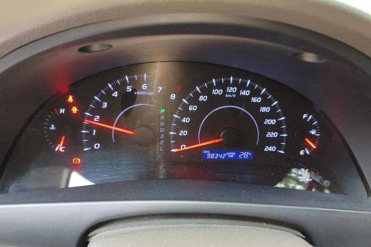 Used Toyota Camry 2013 200E Classic Elite Edition Instrument Cluster