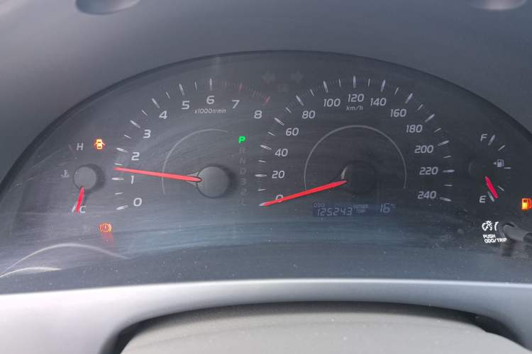 Used Toyota Camry 2013 200E Classic Elite Edition Instrument Cluster