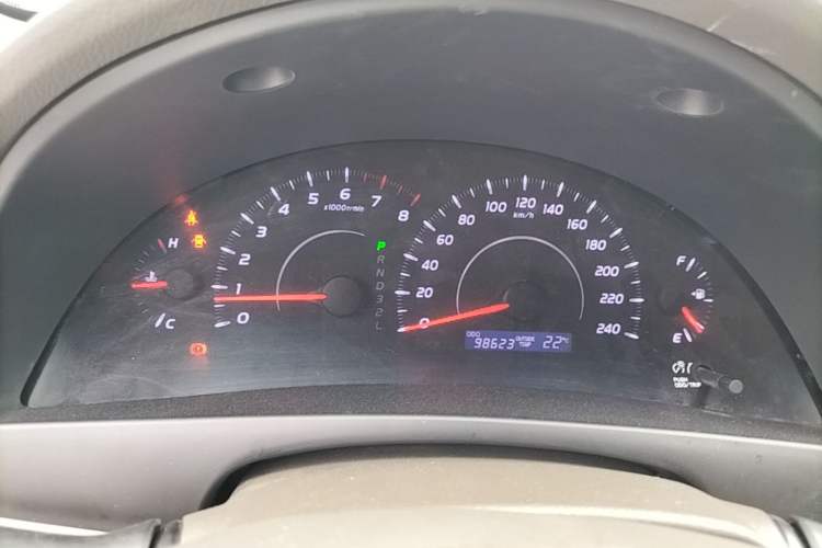 Used Toyota Camry 2013 200E Classic Elite Edition Instrument Cluster