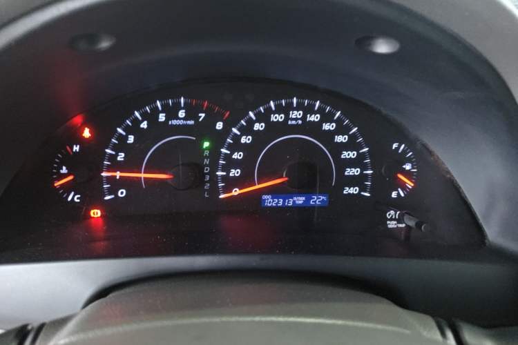 Used Toyota Camry 2013 200E Classic Elite Edition Instrument Cluster