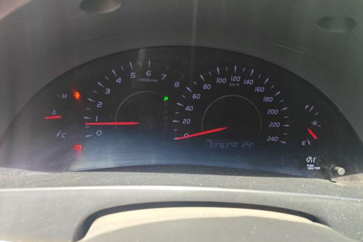 Used Toyota Camry 2013 200E Classic Elite Edition Instrument Cluster