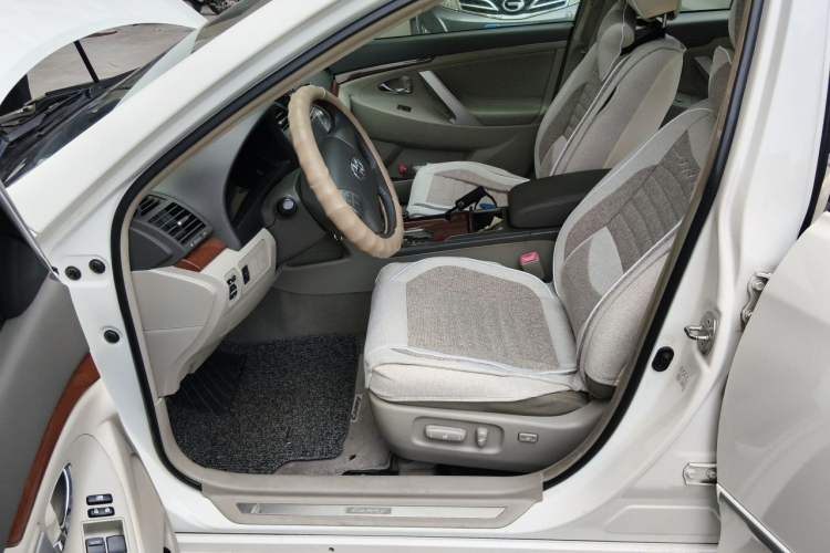 Used Toyota Camry 2013 200G Classic Luxury Edition Left Front Seat