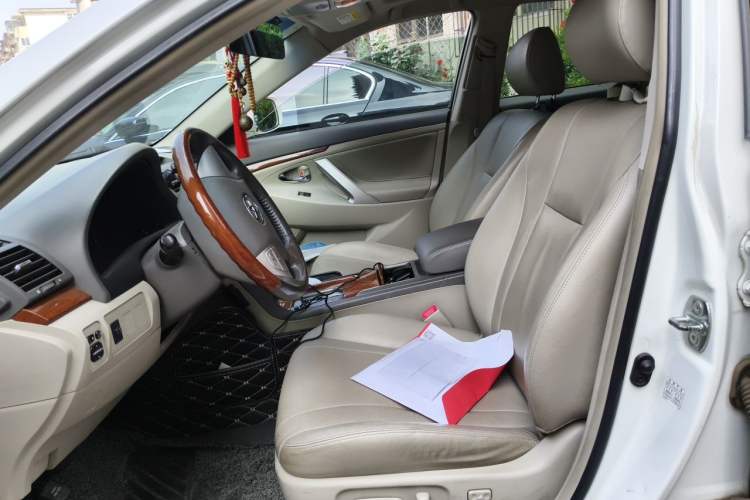 Used Toyota Camry 2013 200G Classic Luxury Edition Left Front Seat