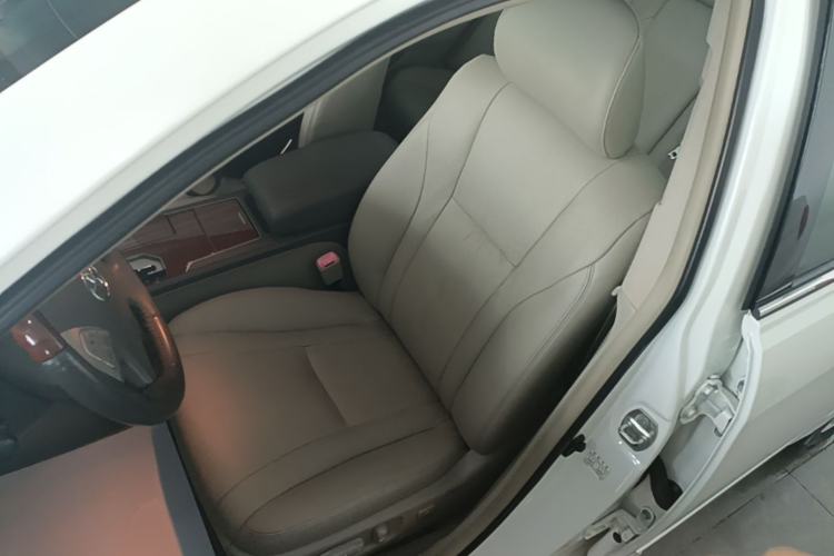 Used Toyota Camry 2013 200G Classic Luxury Edition Left Front Seat