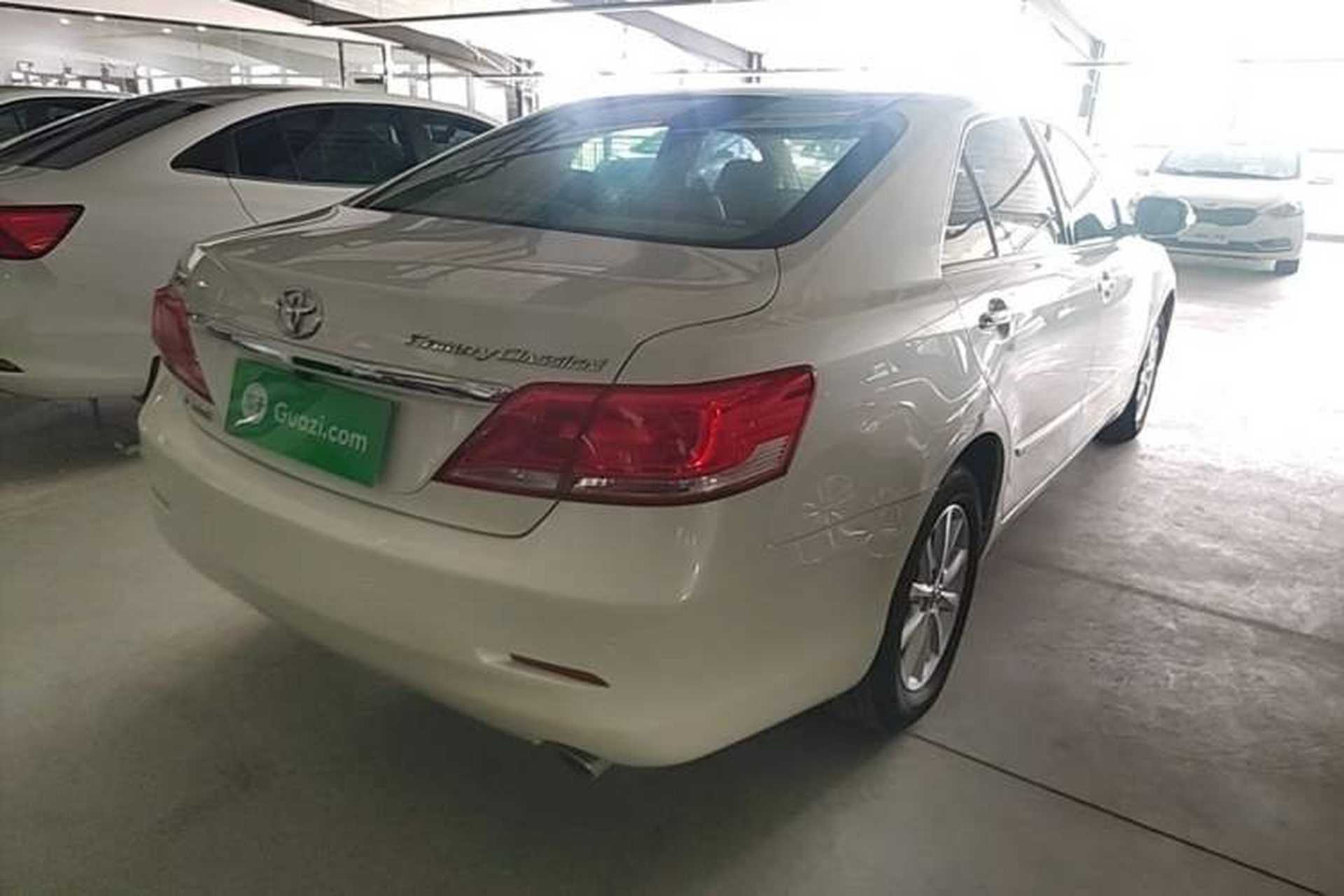 Used Toyota Camry 2013 200G Classic Luxury Edition Rear Right 45 Deg