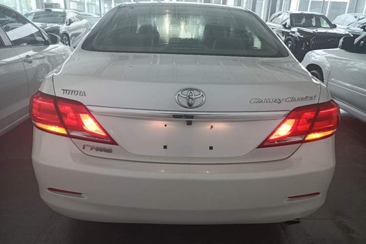 Used Toyota Camry 2013 200G Classic Luxury Edition Rear
