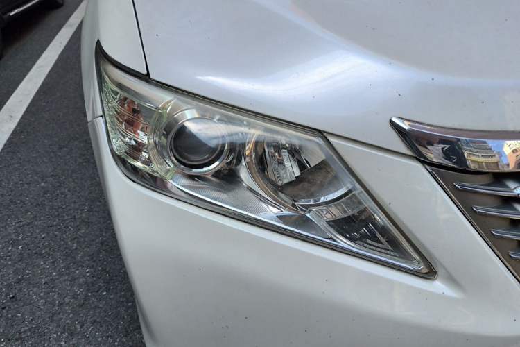 Used Toyota Camry 2013 2.0G Comfort Edition Right Front Headlight