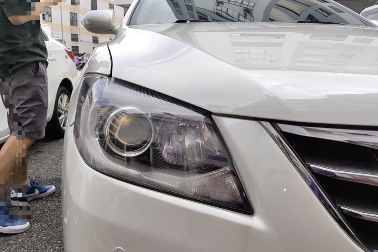 Used Toyota Camry 2013 200G Classic Luxury Edition Right Front Headlight