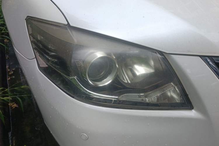 Used Toyota Camry 2013 200G Classic Luxury Edition Right Front Headlight