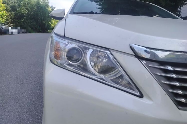 Used Toyota Camry 2013 2.0G Comfort Edition Right Front Headlight