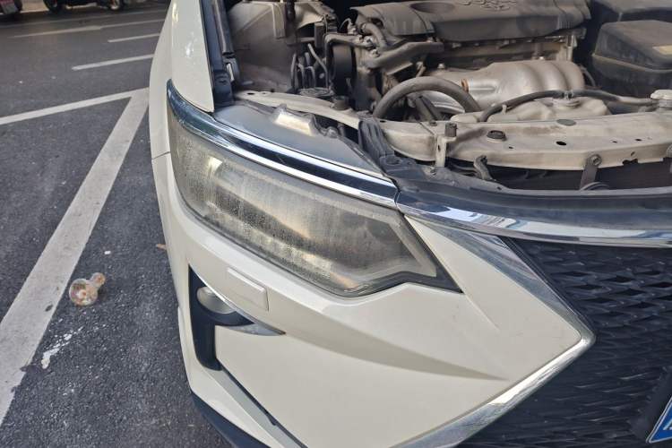 Used Toyota Camry 2013 2.5G Comfort Edition Right Front Headlight