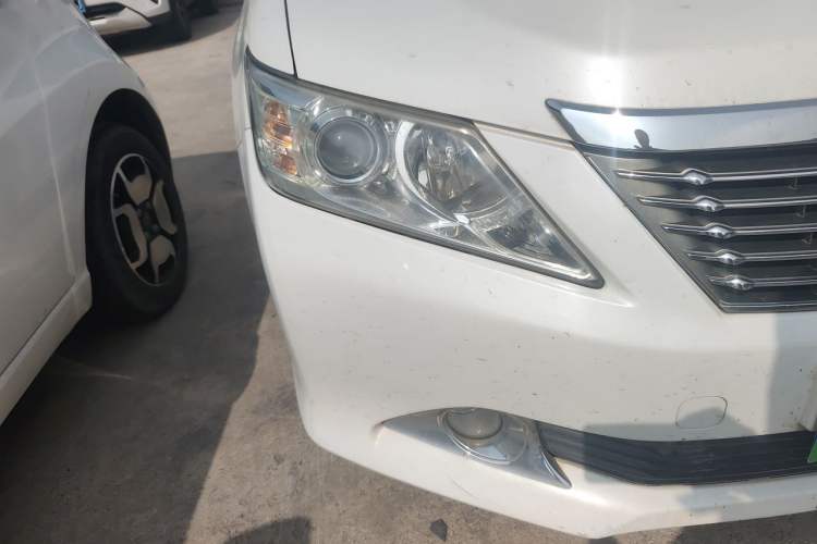 Used Toyota Camry 2013 2.0G Comfort Edition Right Front Headlight