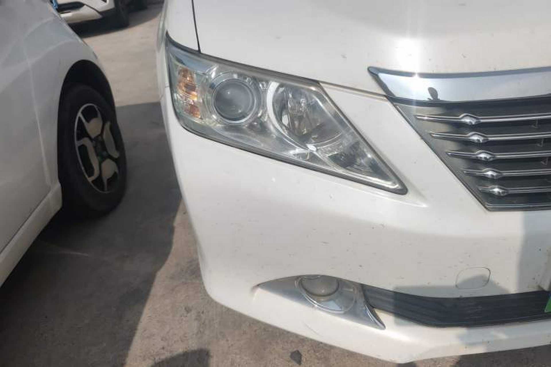 Used Toyota Camry 2013 2.0G Comfort Edition Right Front Headlight