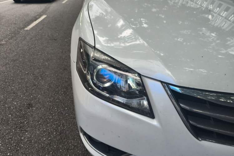 Used Toyota Camry 2013 200G Classic Luxury Edition Right Front Headlight