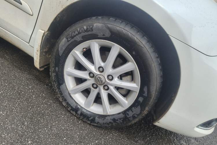 Used Toyota Camry 2013 200G Classic Luxury Edition Right Front Wheel Hub