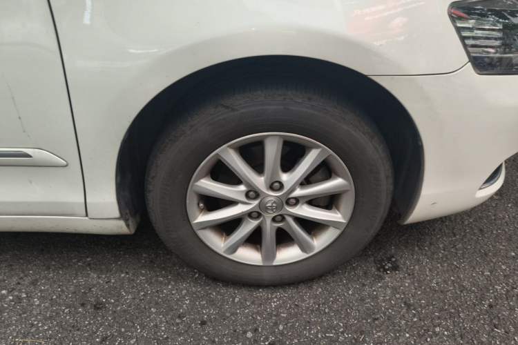 Used Toyota Camry 2013 200G Classic Luxury Edition Right Front Wheel Hub