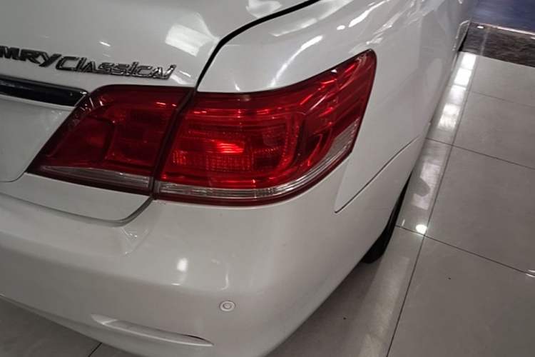 Used Toyota Camry 2013 200E Classic Elite Edition Right Rear Taillight