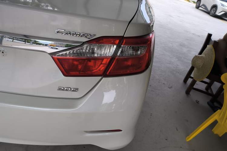 Used Toyota Camry 2013 2.0G Comfort Edition Right Rear Taillight