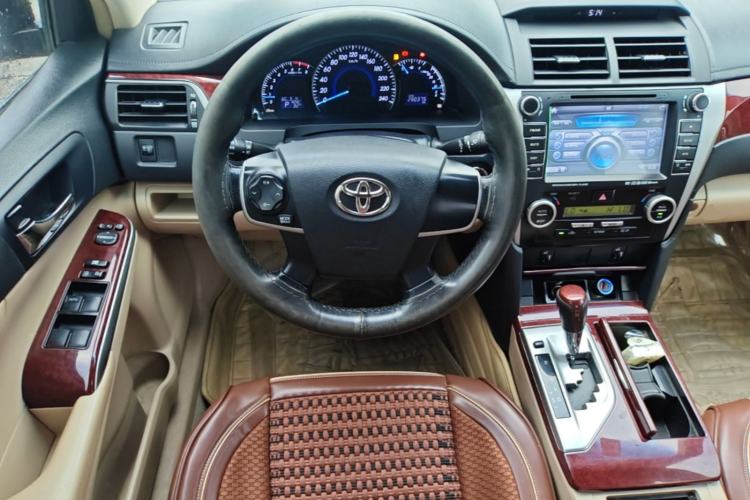 Used Toyota Camry 2013 2.5G Comfort Edition Steering Wheel