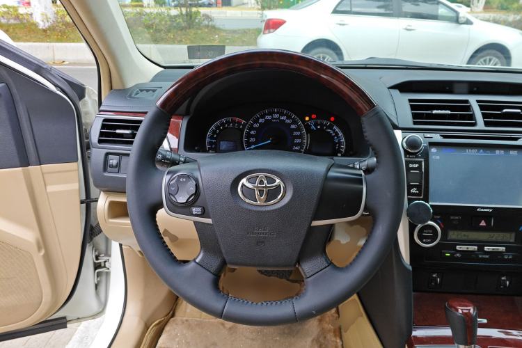 Used Toyota Camry 2013 2.0G Comfort Edition Steering Wheel