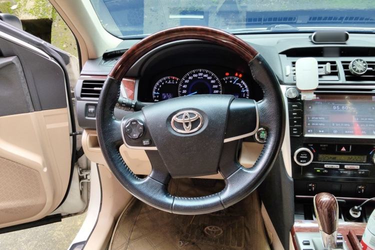 Used Toyota Camry 2013 200G Classic Luxury Edition Steering Wheel