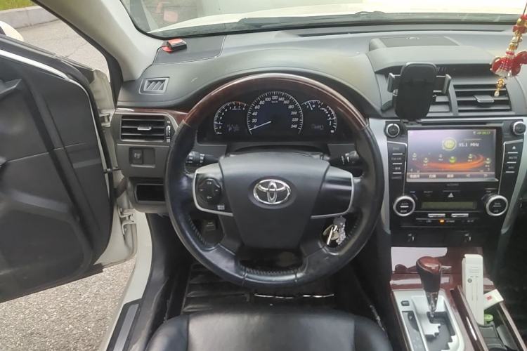 Used Toyota Camry 2013 2.0G Comfort Edition Steering Wheel