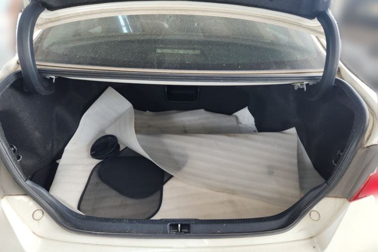 Used Toyota Camry 2013 2.5G Comfort Edition Trunk