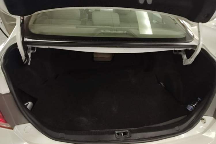 Used Toyota Camry 2013 200E Classic Elite Edition Trunk