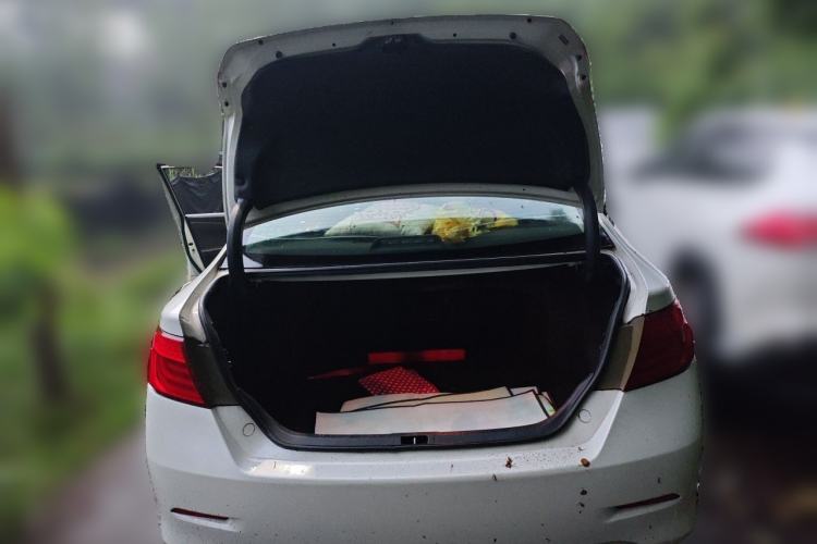 Used Toyota Camry 2013 2.0G Comfort Edition Trunk