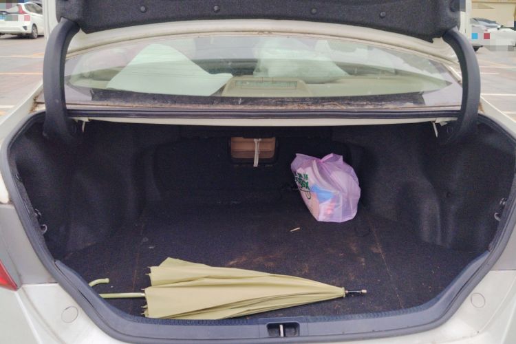 Used Toyota Camry 2013 2.0G Comfort Edition Trunk