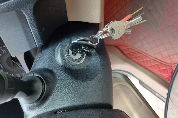 Used Toyota Camry 2013 2.0G Comfort Edition Vehicle Key