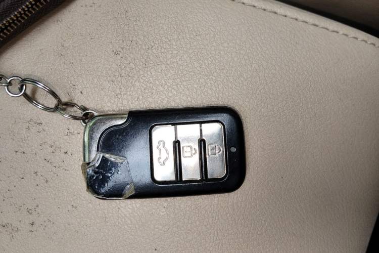 Used Toyota Camry 2013 200G Classic Luxury Edition Vehicle Key