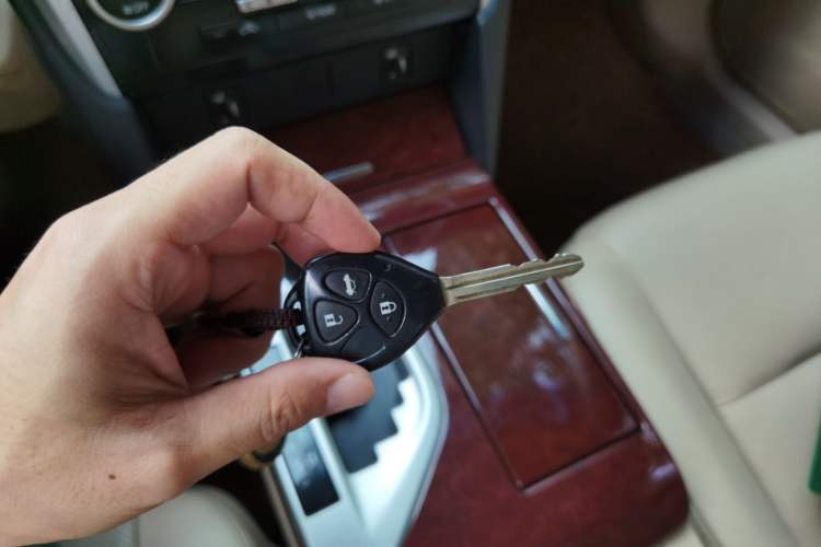 Used Toyota Camry 2013 2.0G Comfort Edition Vehicle Key