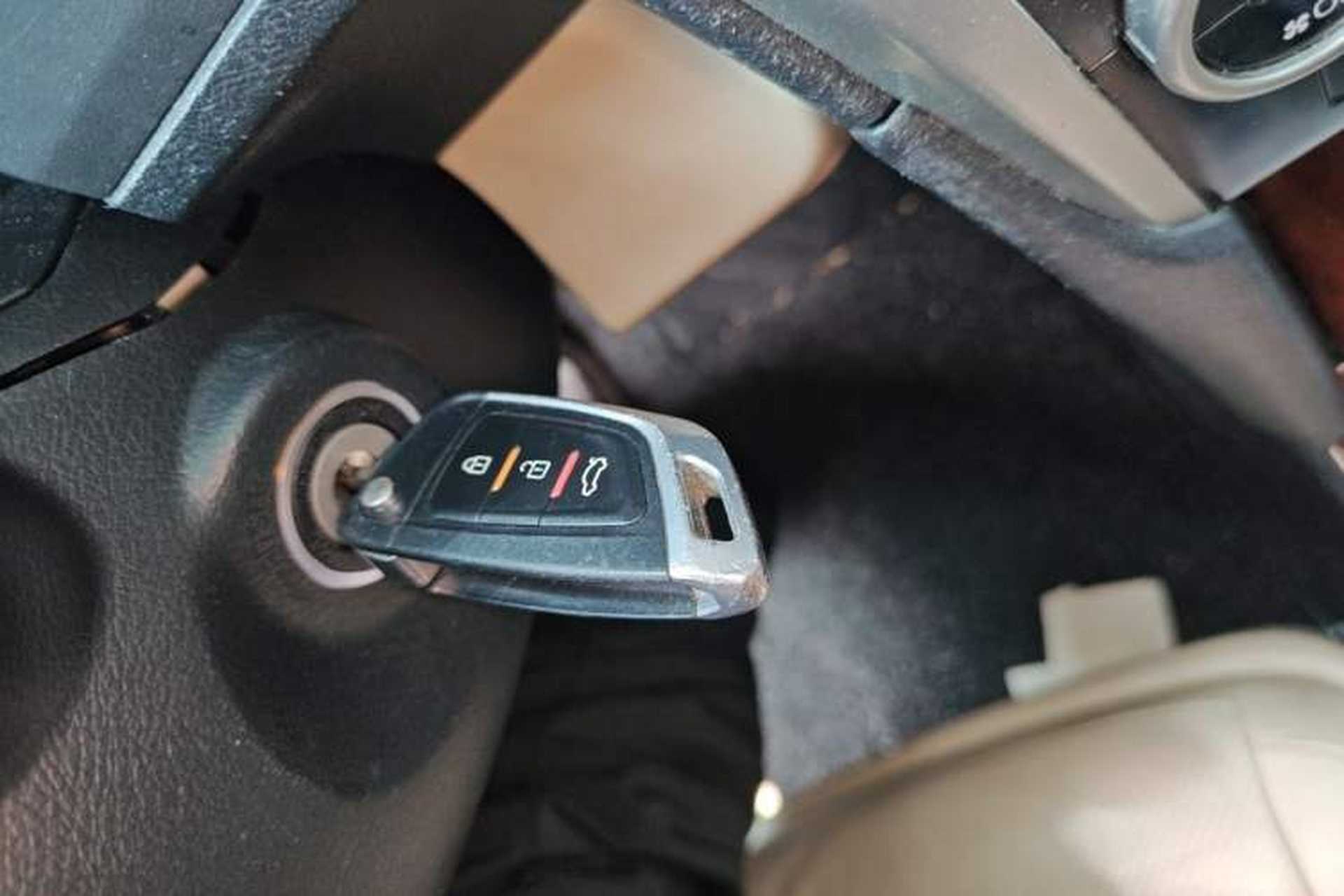 Used Toyota Camry 2013 2.0G Comfort Edition Vehicle Key
