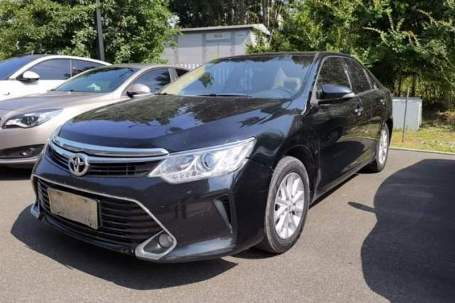 Used Toyota Camry 2015 2.0G Premier Edition
