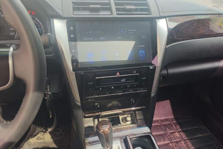 Used Toyota Camry 2015 2.0G Premier Edition Audio And AC Panel