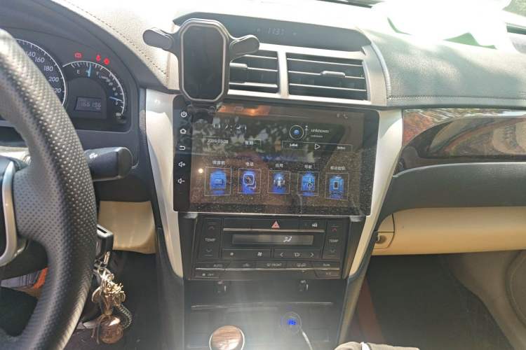 Used Toyota Camry 2015 2.0G Premier Edition Audio And AC Panel