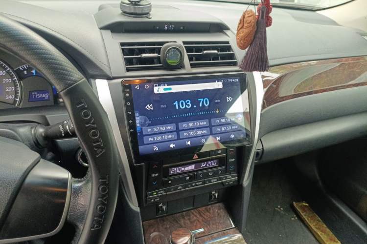 Used Toyota Camry 2015 2.0G Premier Edition Audio And AC Panel