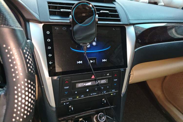 Used Toyota Camry 2015 2.0G Premier Edition Audio And AC Panel