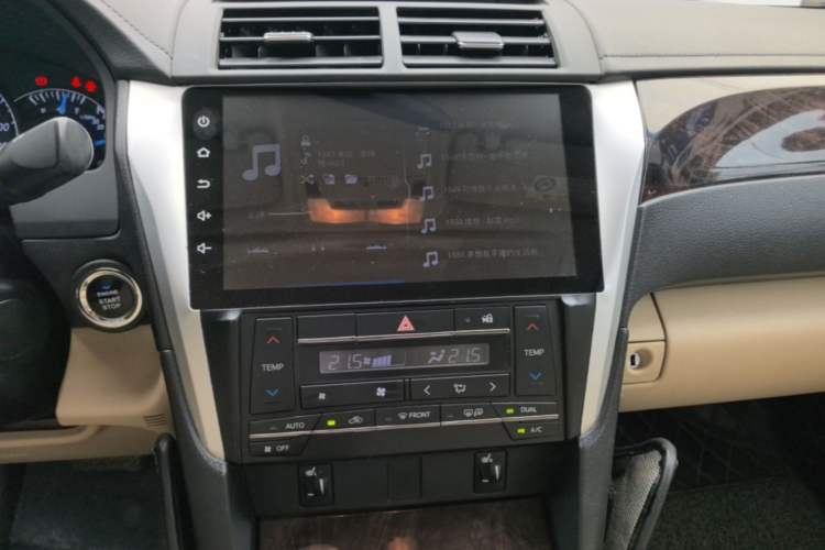 Used Toyota Camry 2015 2.0G Premier Edition Audio And AC Panel
