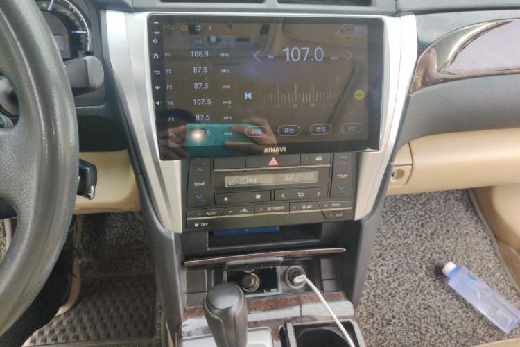 Used Toyota Camry 2015 2.0E Elite Edition Audio And AC Panel