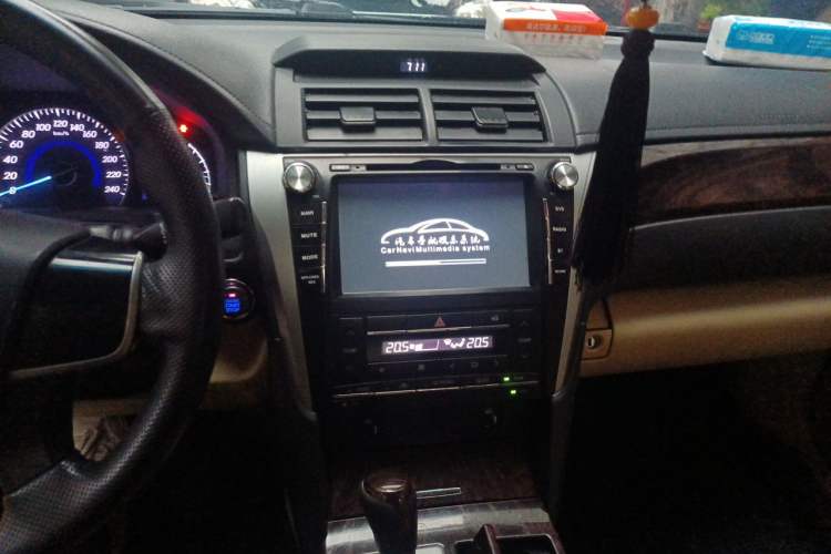 Used Toyota Camry 2015 2.0G Premier Edition Audio And AC Panel