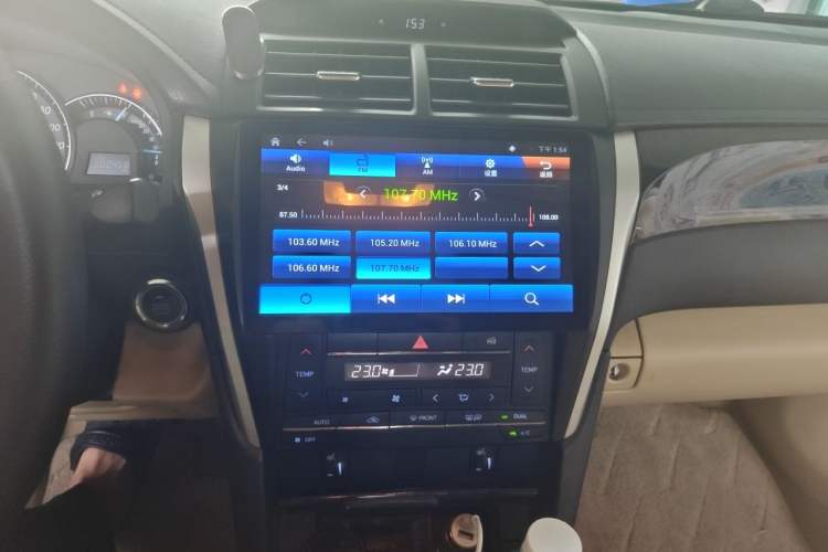 Used Toyota Camry 2015 2.0G Premier Edition Audio And AC Panel