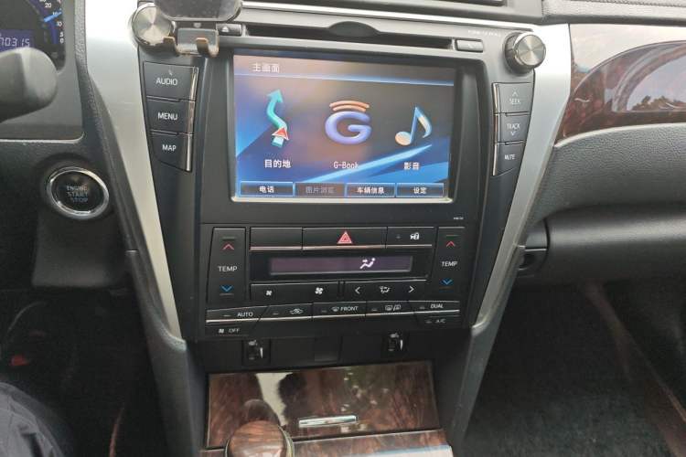 Used Toyota Camry 2015 2.5G Luxury Navigation Edition Audio And AC Panel