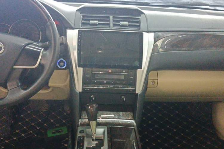 Used Toyota Camry 2015 2.0G Premier Edition Audio And AC Panel
