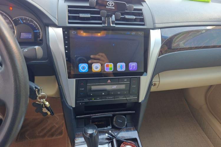 Used Toyota Camry 2015 2.0E Elite Edition Audio And AC Panel
