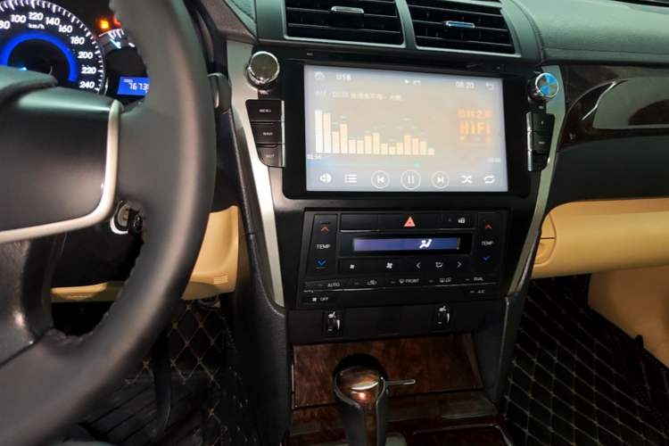 Used Toyota Camry 2015 2.0G Premier Edition Audio And AC Panel
